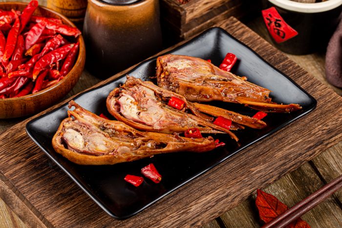 久久香鴨脖實(shí)體店技術(shù)