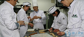 西點學(xué)員上課花絮(圖17)