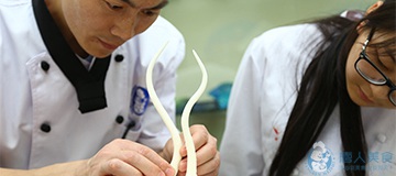 西點學(xué)員上課花絮(圖41)