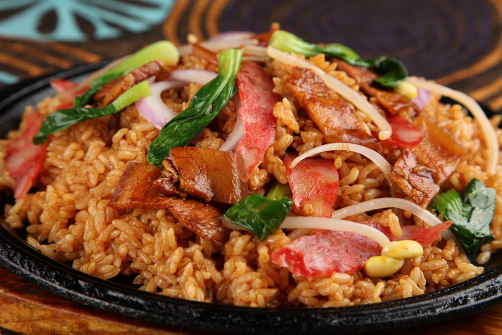 風(fēng)靡夜市炒飯實(shí)體店技術(shù)培訓(xùn)班