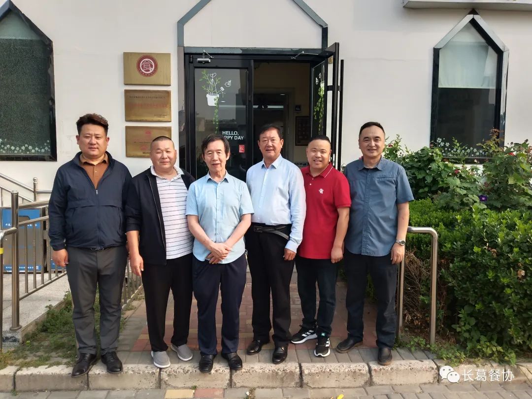 協(xié)會動態(tài)‖省素協(xié)羅新安赴京匯報工作(圖21) 90a52406a5d5dff3bc2e35d664bfe12c.jpg