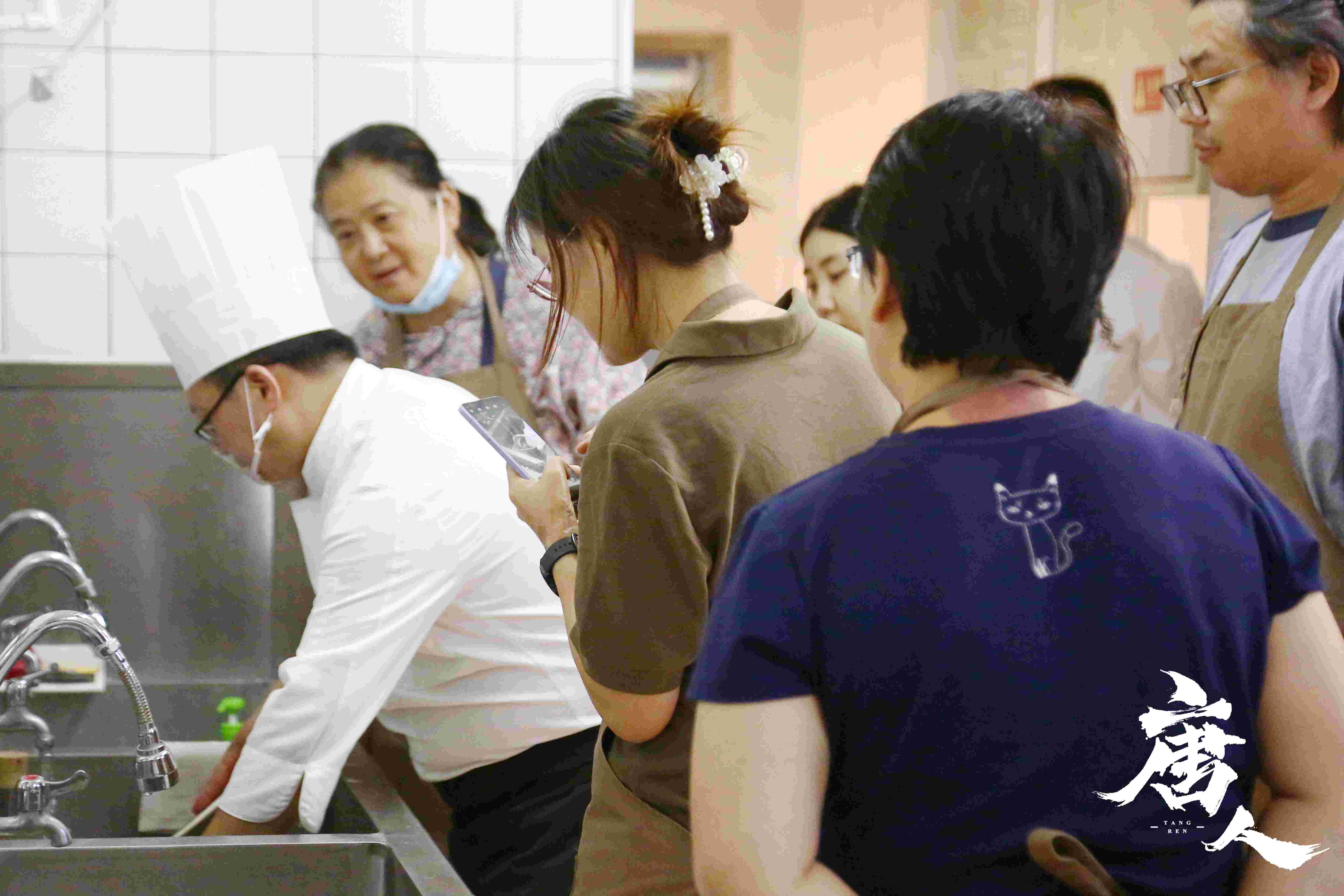 “中秋圓宴飯”活動圓滿完成(圖4) 微信圖片_20230918111940.jpg